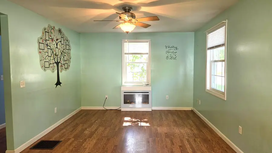826 Somerset Street, Rumford, ME 04276 - #3