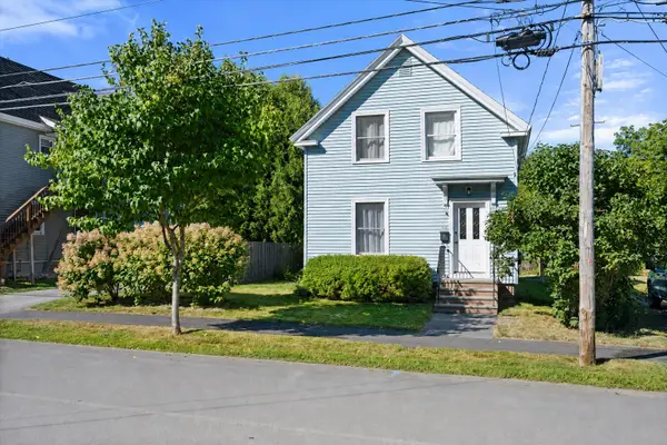 142 Elm Street, Bangor, ME 04401