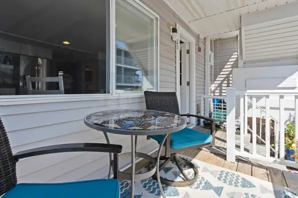 3 Bay Avenue #20, Old Orchard Beach, ME 04064
