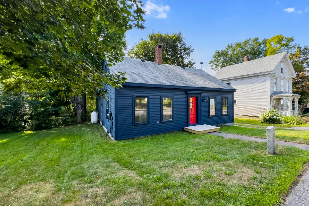975 Main Street, Waldoboro, ME 04572 - #1