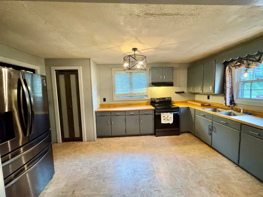 272 Marston Road, Gardiner, ME 04345 - #3