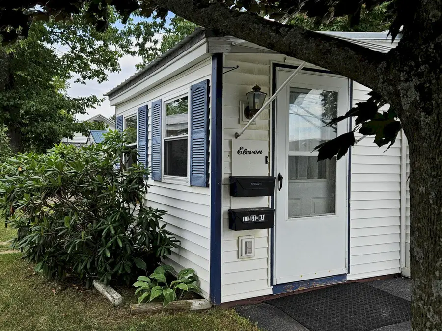 11 & 13 Wilson Street, Skowhegan, ME 04976 - #2