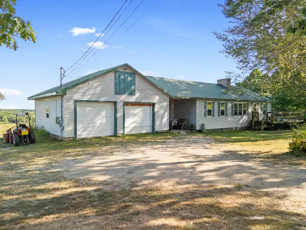 299 Hunts Meadow Road, Whitefield, ME 04353