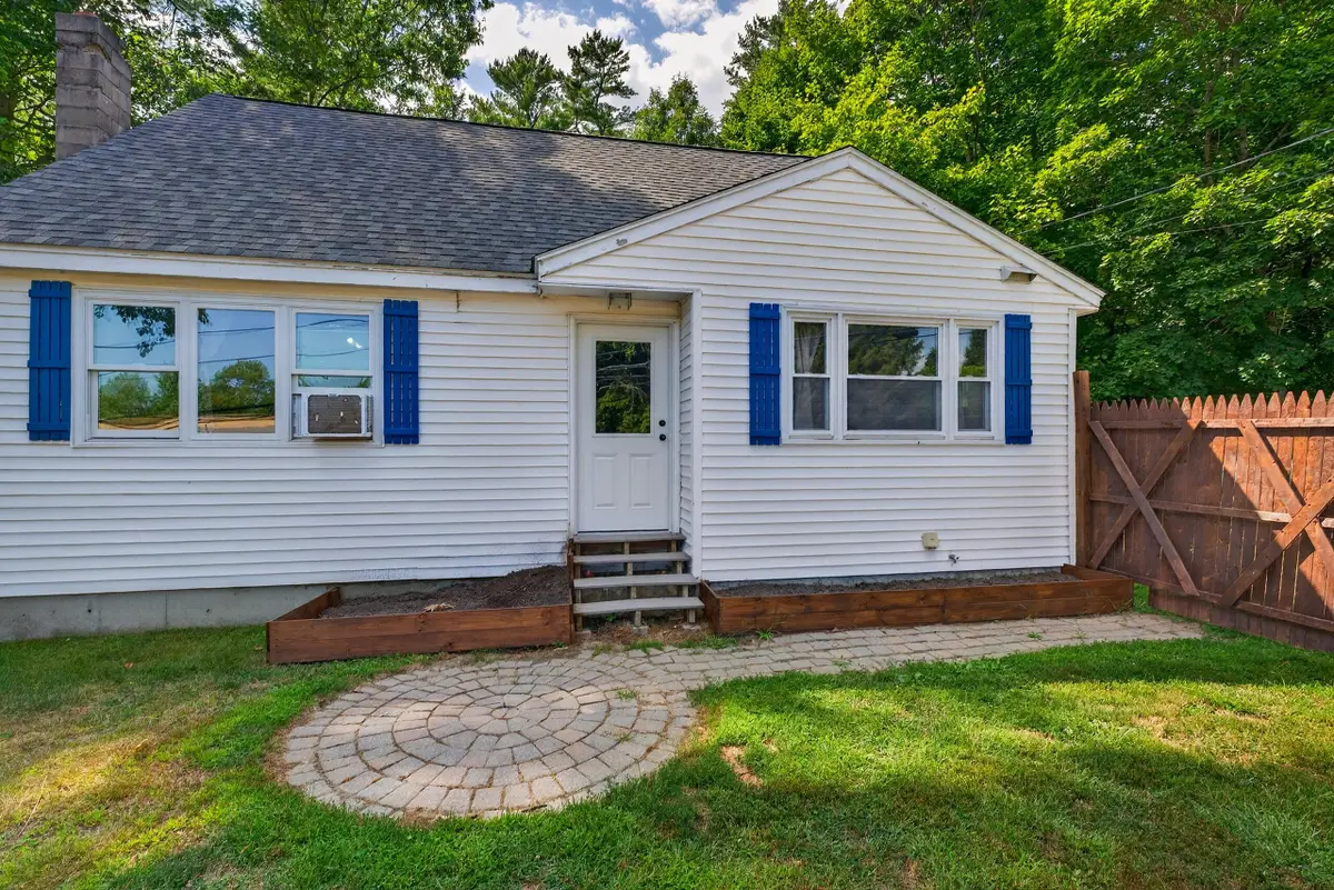 413 Lisbon Street, Lisbon, ME 04250 - #1