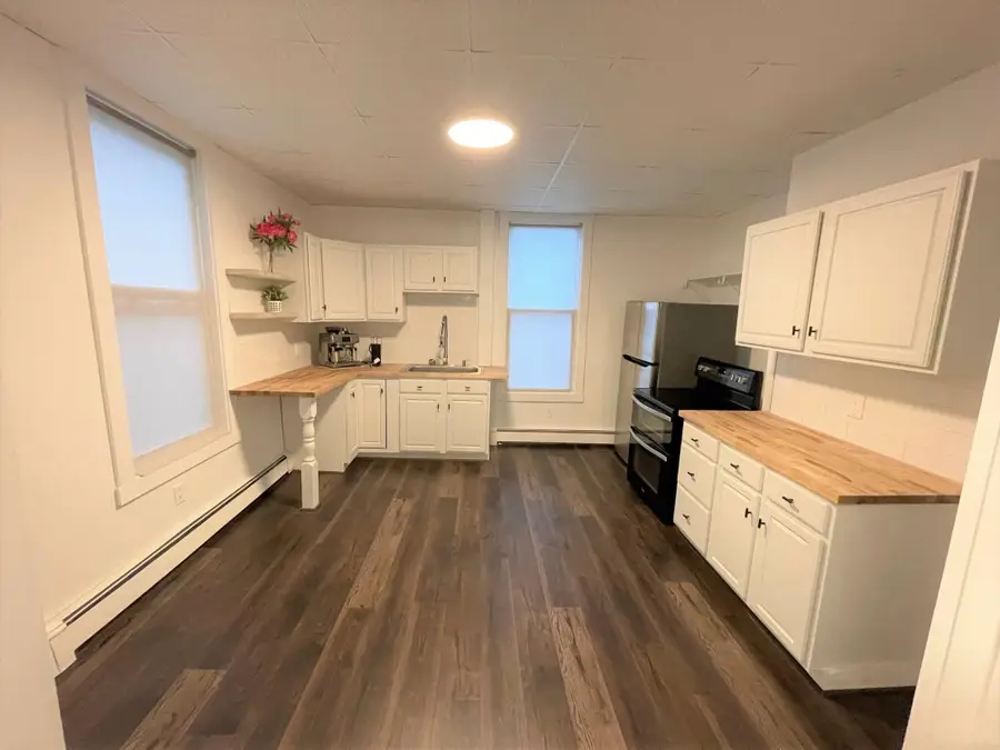 143 Oak Street, Lewiston, ME 04240 - #2