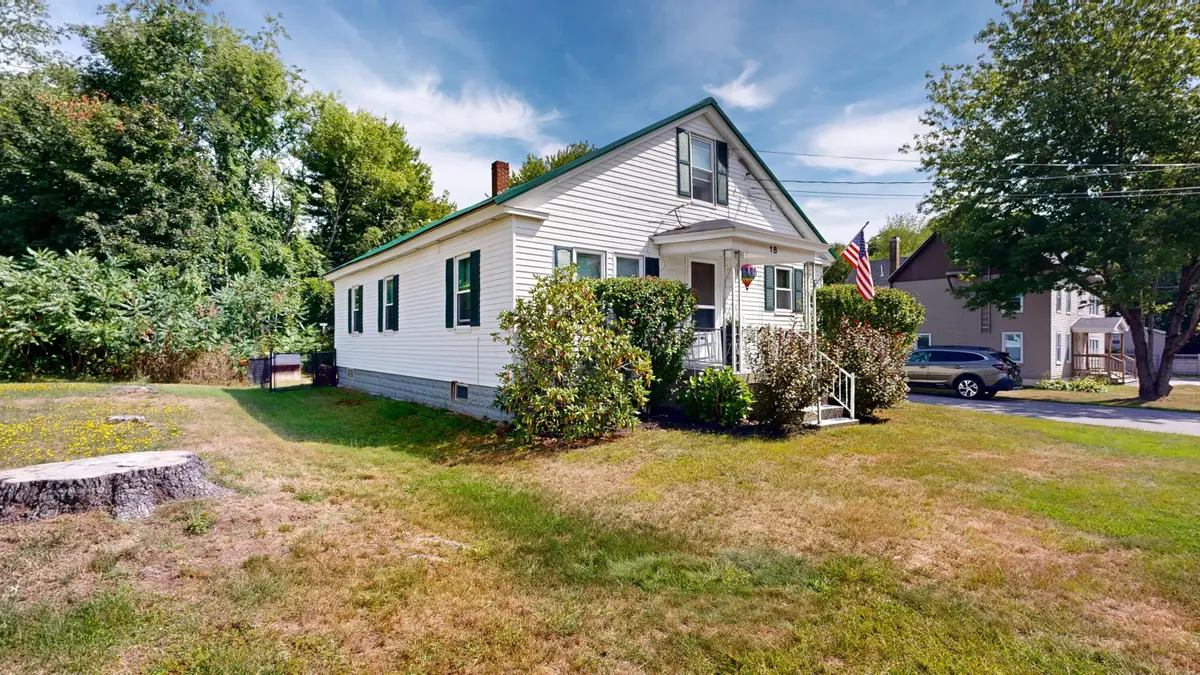 18 Goddard Road, Lewiston, ME 04240 - #1