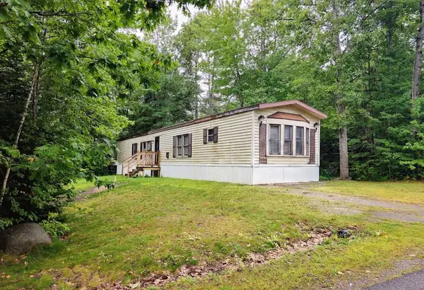 26 Maple Lane, Kenduskeag, ME 04450