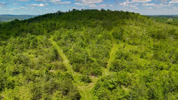 775 Old County Road, Washington, ME 04574