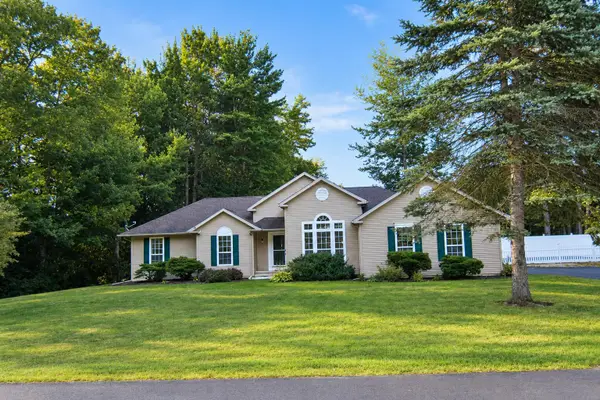 137 Hemlock Terrace, Pittsfield, ME 04967