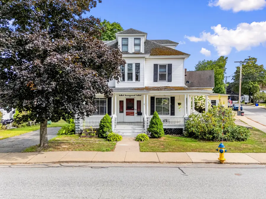 34 Oak Street, Springvale, ME 04083 - #2