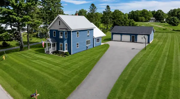 31 Bullen Street, Bradley, ME 04411