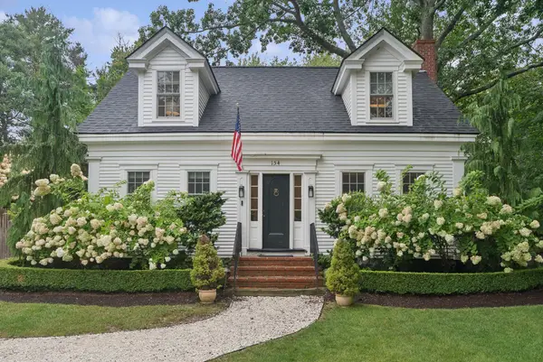 154 Main Street, Kennebunkport, ME 04046