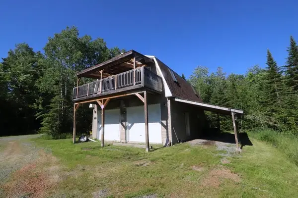 8 Martins Lane #20, Glenburn, ME 04401