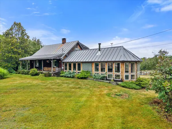 137 Avenue Road Extension, Exeter, ME 04435