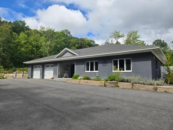 36 Rail Road, Alfred, ME 04002