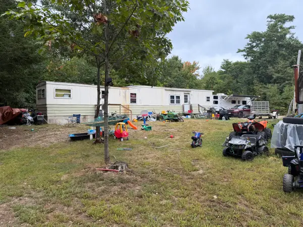 122 Sabbathday Road, New Gloucester, ME 04260