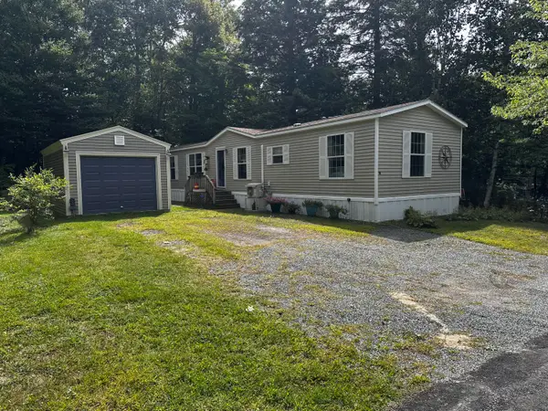 49 Mountainside Park, Camden, ME 04843