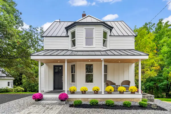 36 Traip Avenue, Kittery, ME 03904