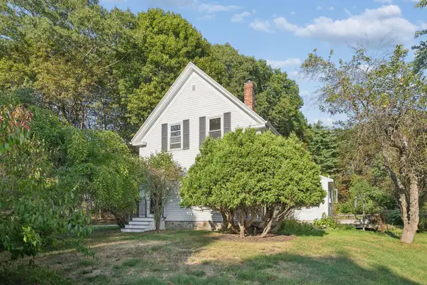542 Mitchell Road, Cape Elizabeth, ME 04107