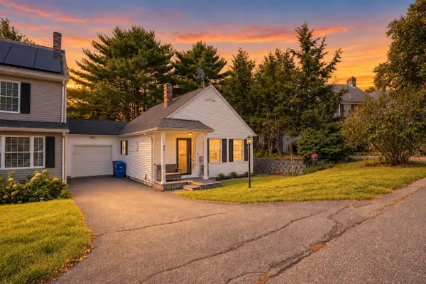 40 Summit Circle, Westbrook, ME 04092