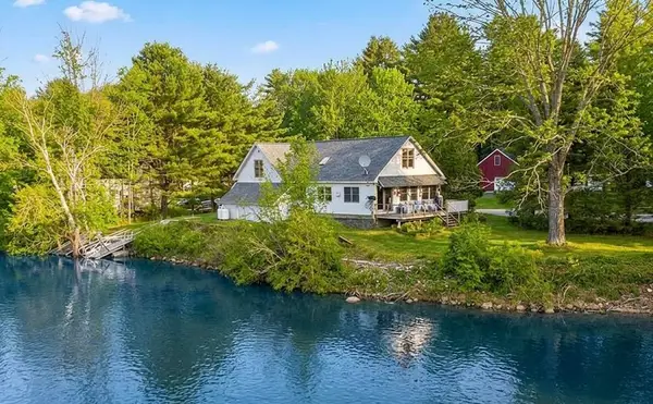 381 Cedar Grove Road, Dresden, ME 04342