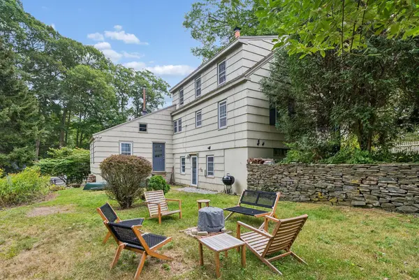 305 Fowler Road, Cape Elizabeth, ME 04107