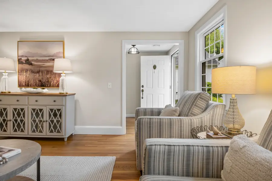 46 Colonial Village #46, Falmouth, ME 04105 - #2
