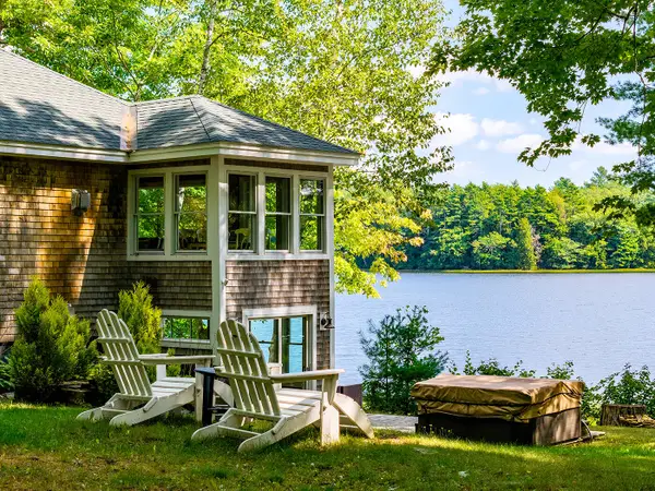 224 Crawfordsburn Lane, Union, ME 04862