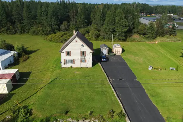 673 Mapleton Road, Mapleton, ME 04757
