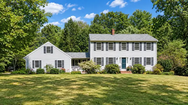 32 Carriage Hill Drive, Windham, ME 04062