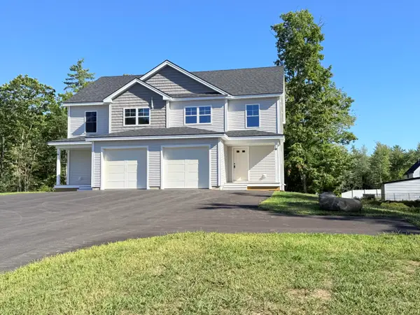 1 June Drive #102, Saco, ME 04072