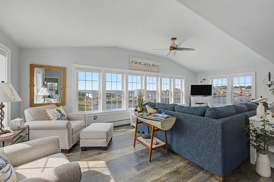 15 Atlantic Avenue #C, Boothbay Harbor, ME 04538 - #3