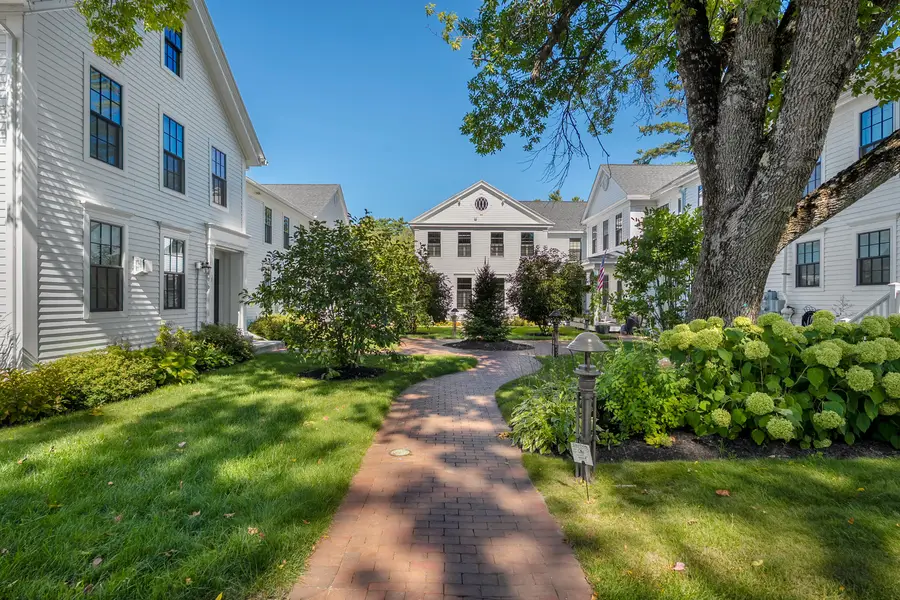 153 Main Street #4, Yarmouth, ME 04096 - #3