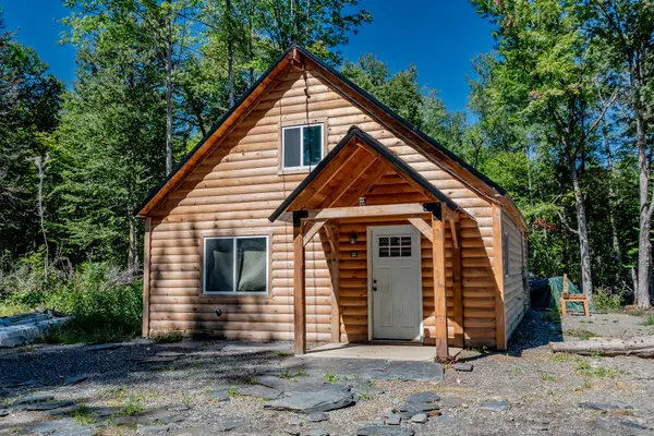 593 Park Street, Milo, ME 04463