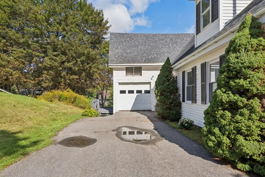 115 Washington Avenue, Gardiner, ME 04345 - #2