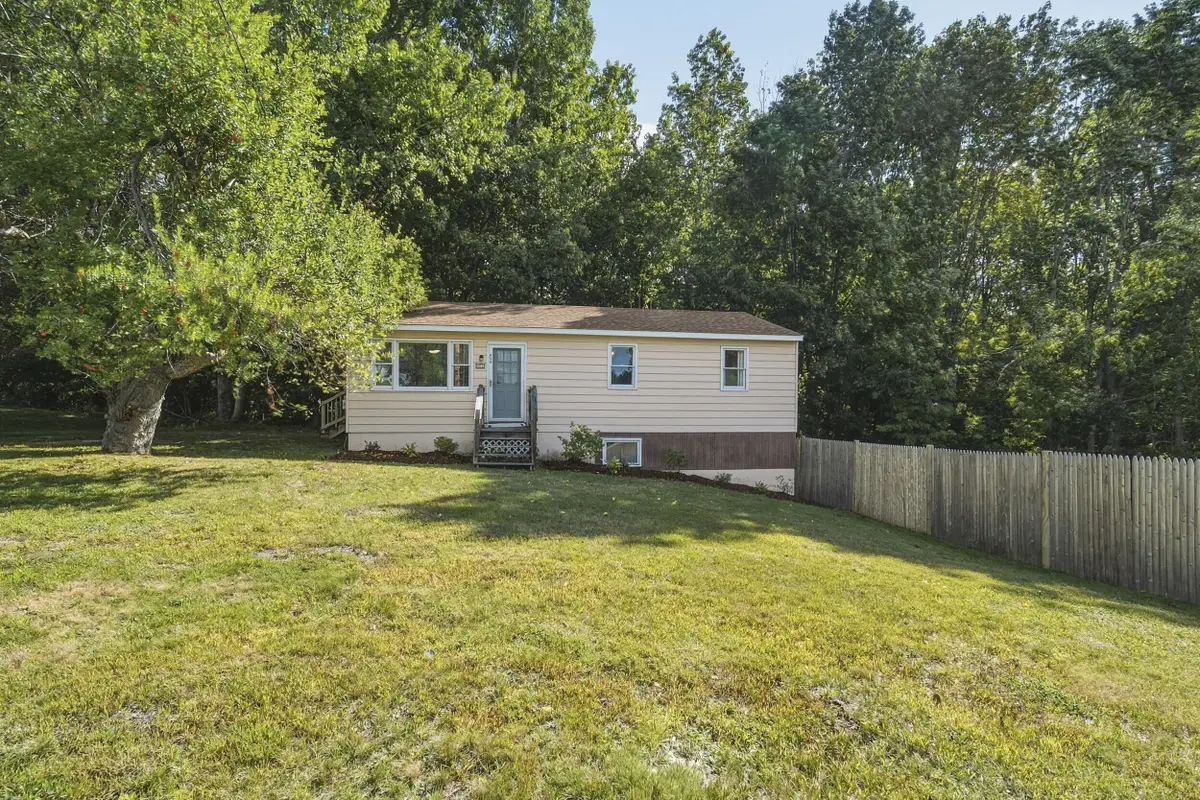 658 Middle Road, Sabattus, ME 04280 - #1