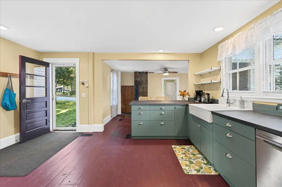 9 School Street, Stockton Springs, ME 04981 - #2