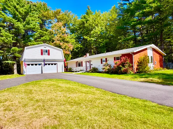 31 March Circle, Bangor, ME 04401