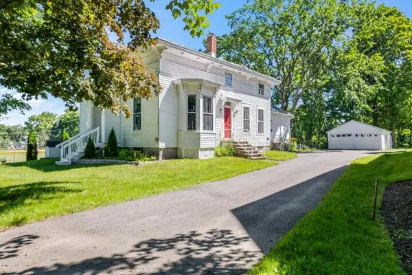 3 Alexander Reed Road, Richmond, ME 04357