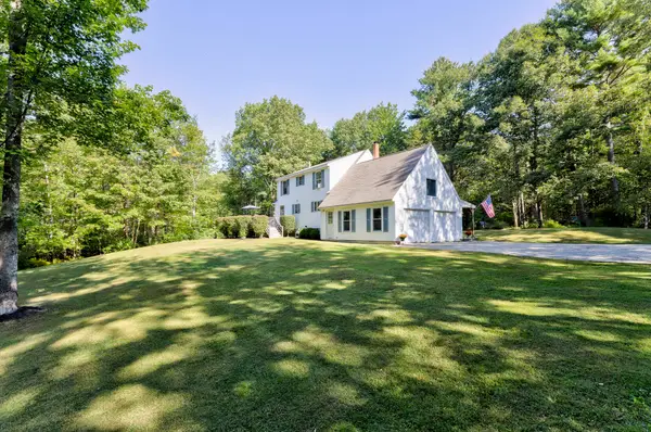 9 Standish Glen, Standish, ME 04084