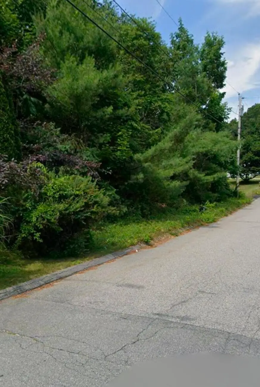 20 Saint Patrick Avenue, Lewiston, ME 04240 - #2