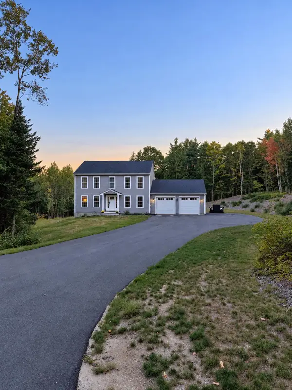 7 Flagship Lane, Windham, ME 04062
