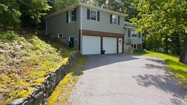 249 Grove Street, Lewiston, ME 04240