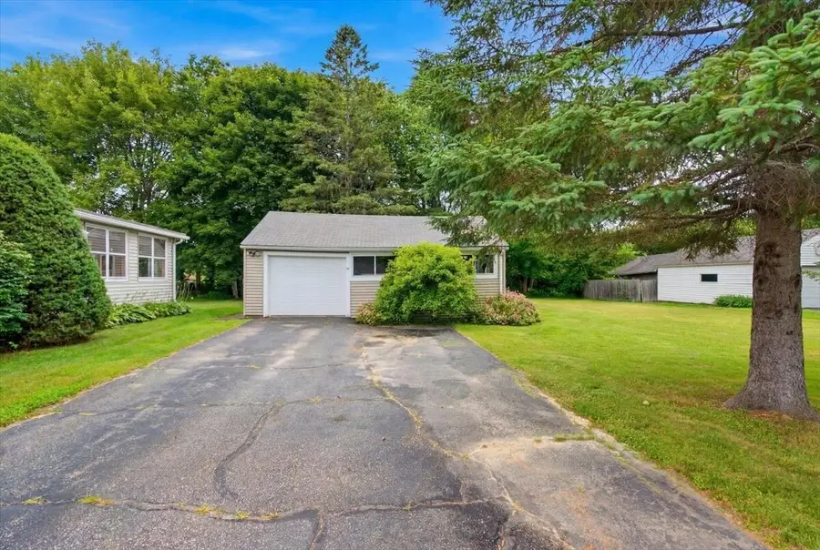 37 Buckley Street, Lewiston, ME 04240 - #3