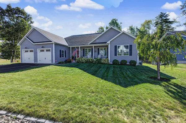 28 Beacon Drive, Brunswick, ME 04011