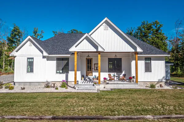 96 Ledgewood Lane, Brownfield, ME 04010