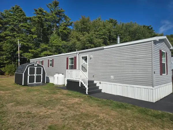 16 Elwell Lane, Brunswick, ME 04011