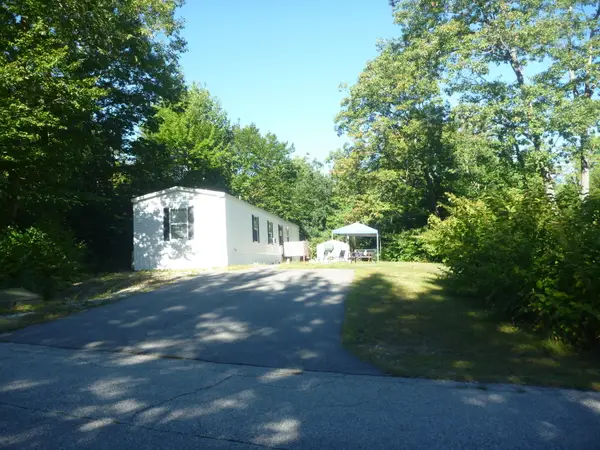 27 Carroll Avenue, Standish, ME 04084