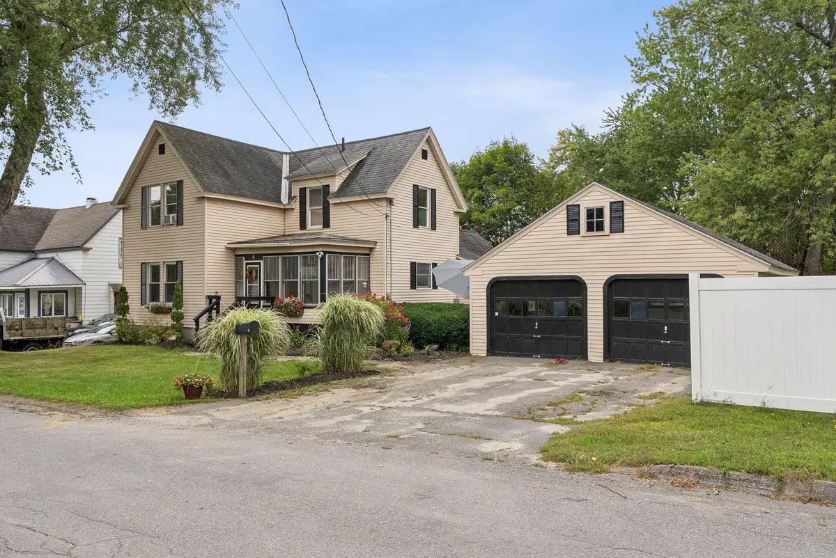 4 Hillcrest Street, Waterville, ME 04901 - #1