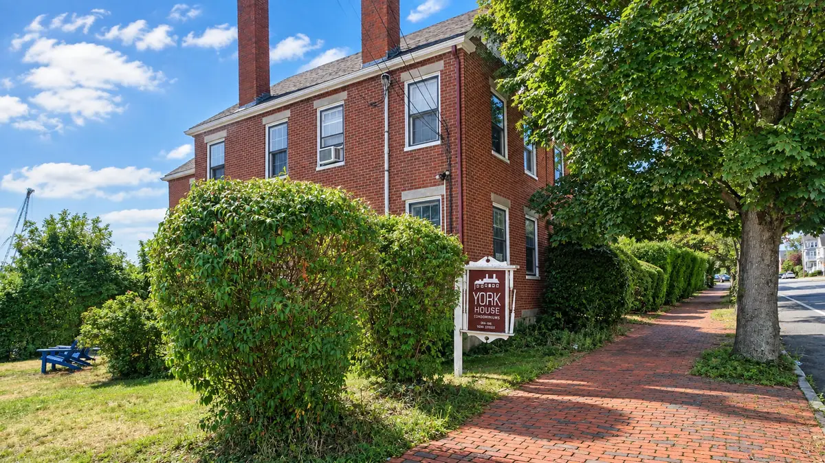 156 York Street #3, Portland, ME 04101 - #1